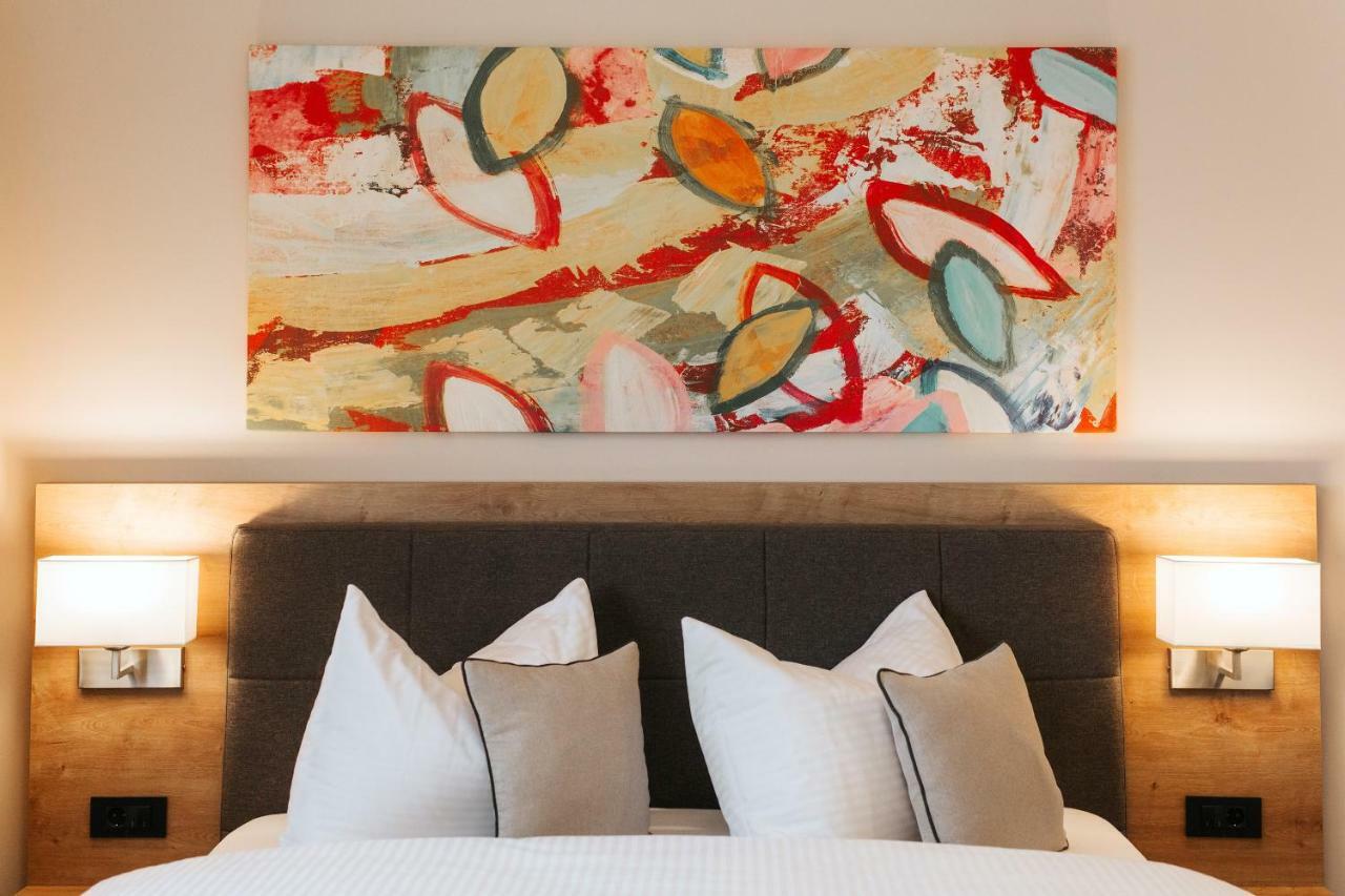 Cepin Hotel Zelenkrov מראה חיצוני תמונה